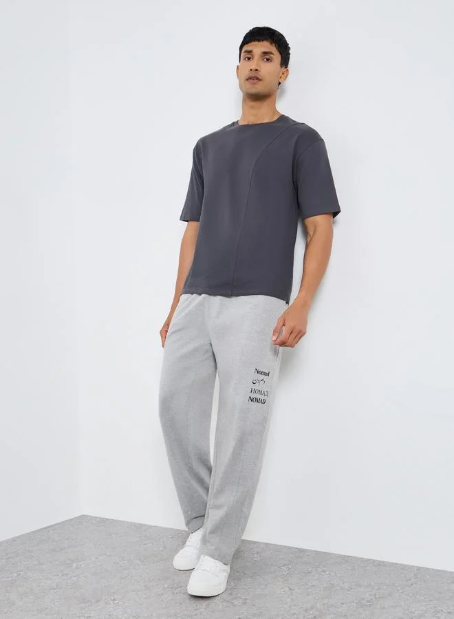 Men Grey Slogan Print Relaxed Joggers
